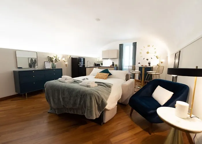 Daire The Rent - Near Piazza Di Spagna *